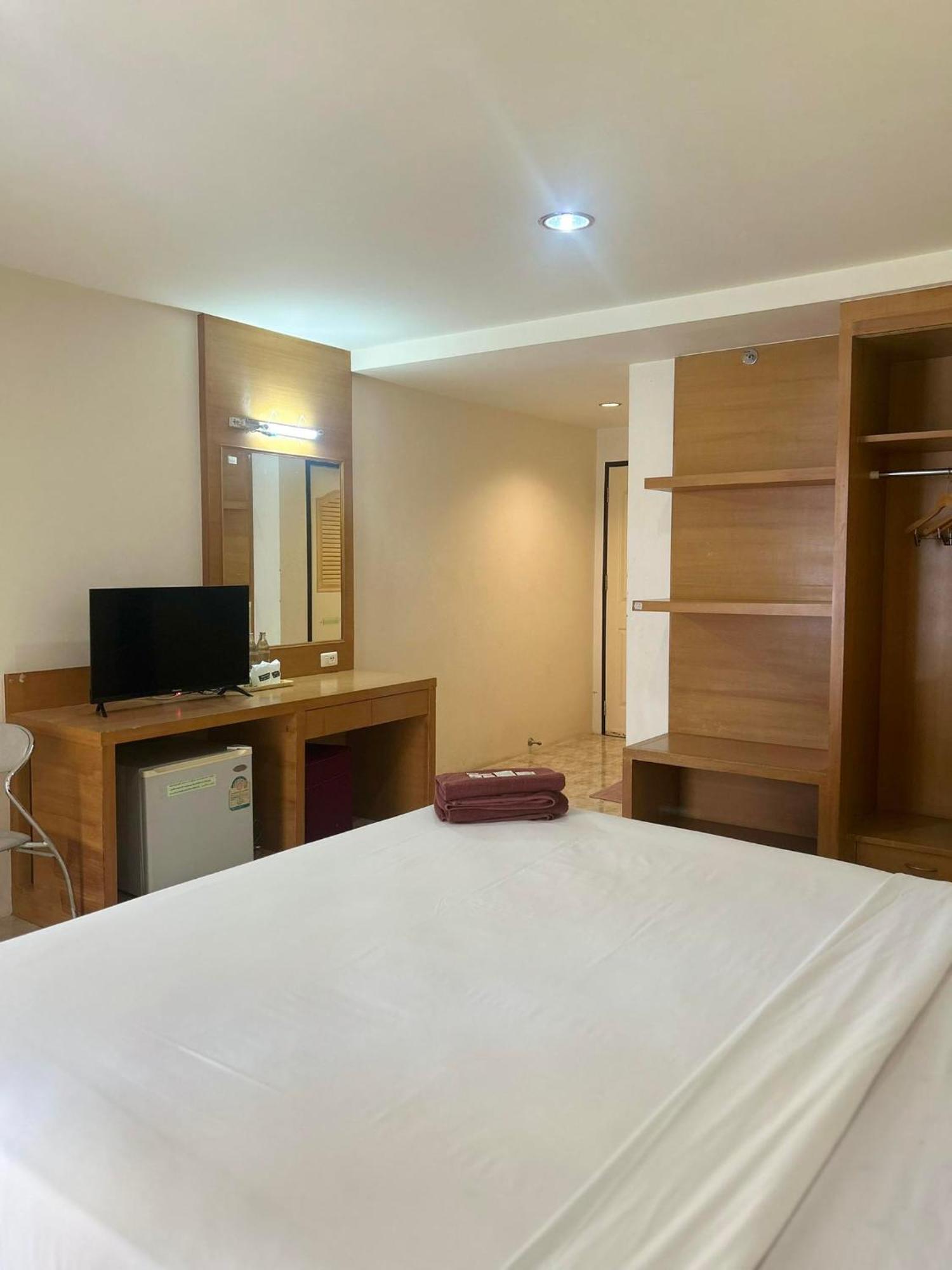 Pearl Place Hotel Hat Yai Zewnętrze zdjęcie